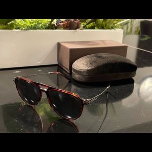 Tom Ford men’s sunglasses. Excellent condition. Tortoise shell.